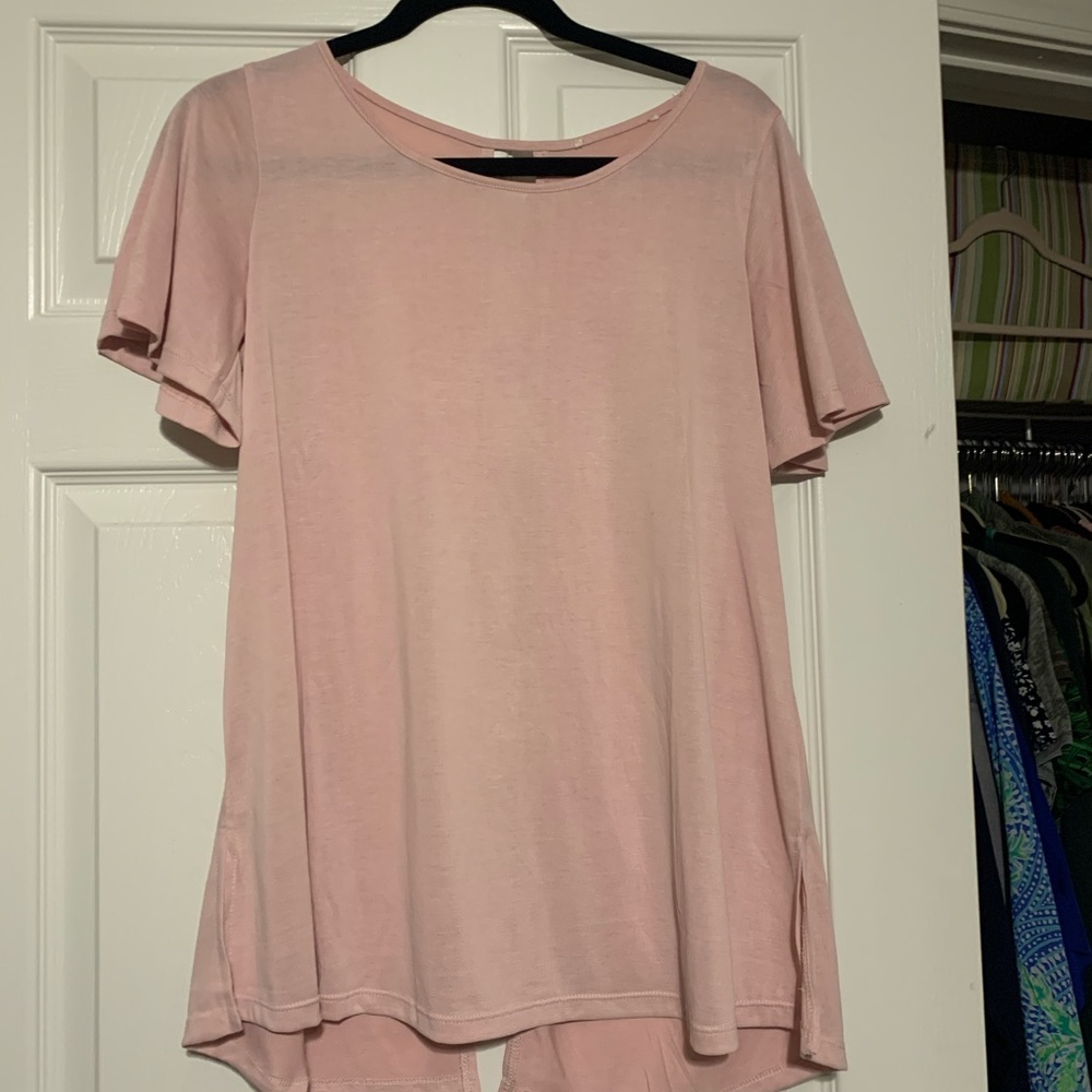 Pink flowy shirt with criss cross back